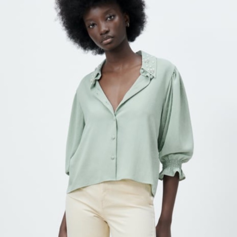 🍃💕NWT ZARA Beaded Jeweled Collar Button Front Blouse Size L